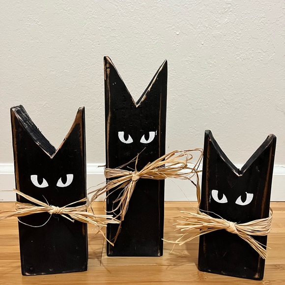 Handmade Wood Black Cats Halloween Handmade Painted Decor Set of 3 - Picture 1 of 8
